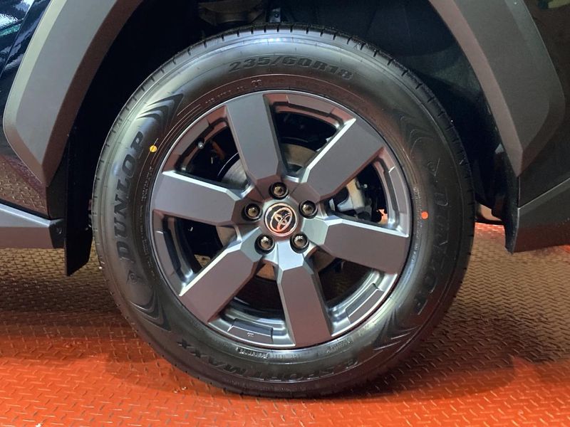 2026 Toyota RAV4 6AA-AXAN64 (UW-6a4c6cd104505)[10]