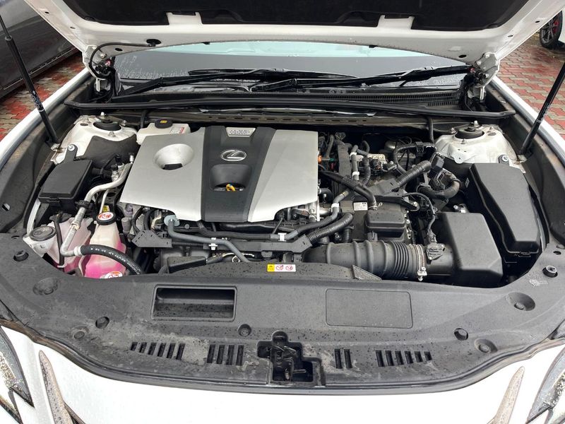 2020 Lexus ES 6AA-AXZH10 (UW-6a4c6ce145d94)[23]