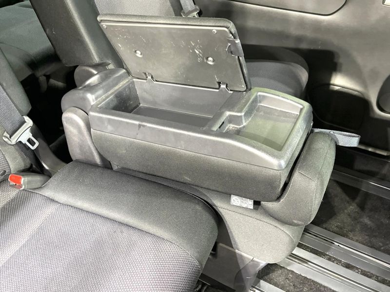 2020 Nissan Serena DAA-GC27 (UW-6a4c6d6f0dc63)[9]