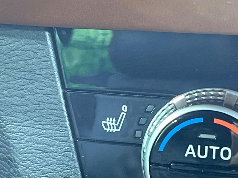 2022 Mitsubishi OUTLANDER PHEV 5LA-GN0W (UW-6a4c6d8bc445c)[25]