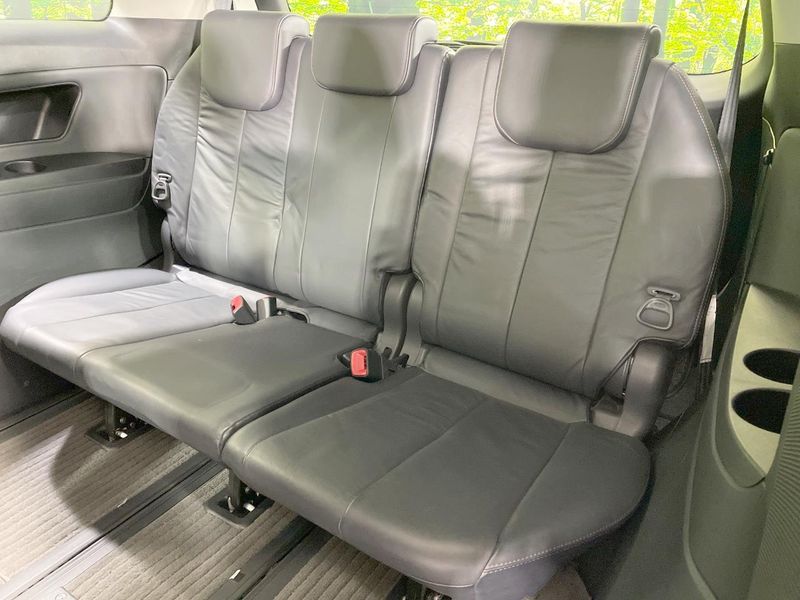 2013 Toyota Estima DBA-GSR55W (UW-6a4c6d9fa8185)[25]