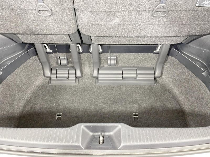 2013 Toyota Estima DBA-GSR55W (UW-6a4c6d9fa8185)[6]
