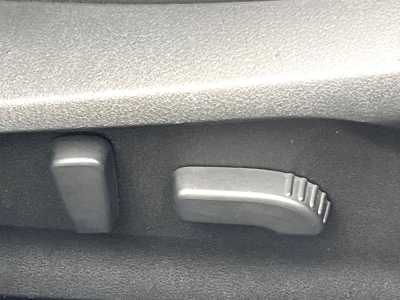 2018 Subaru XV DBA-GT7 (UW-6a4c6da826f7e)[9]
