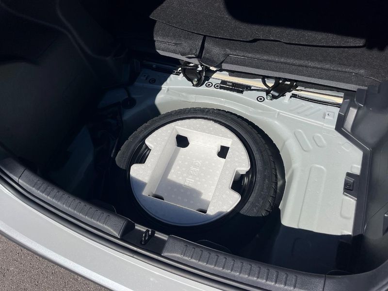 2024 Toyota Yaris 5BA-KSP210 (UW-6a4c6e61c324a)[29]