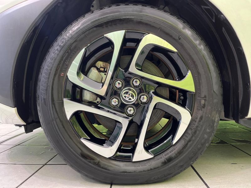 2024 Toyota Sienta 6AA-MXPL10G (UW-6a4c6f59d116d)[12]