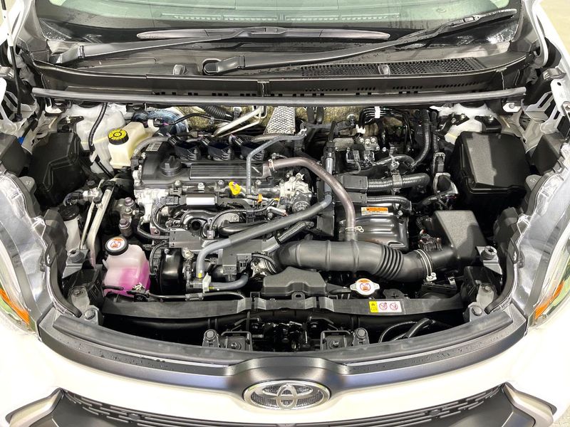 2026 Toyota Sienta 6AA-MXPL10G (UW-6a4c6f5cbc139)[4]