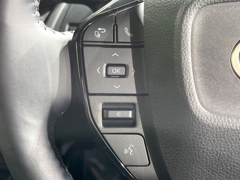 2023 Toyota Prius 6AA-MXWH60 (UW-6a4c6f6ab0b24)[17]