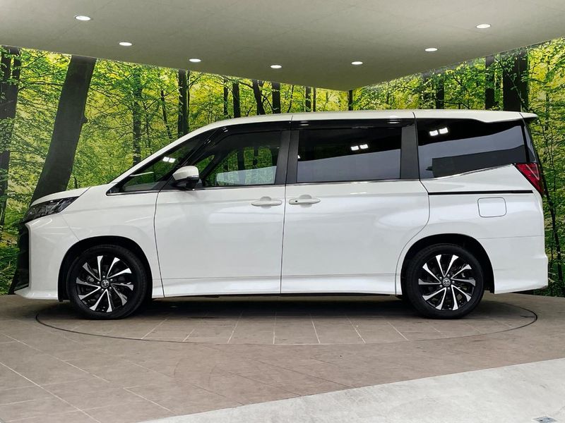 2022 Toyota Noah 6BA-MZRA90W (UW-6a4c6f7687c4c)[20]