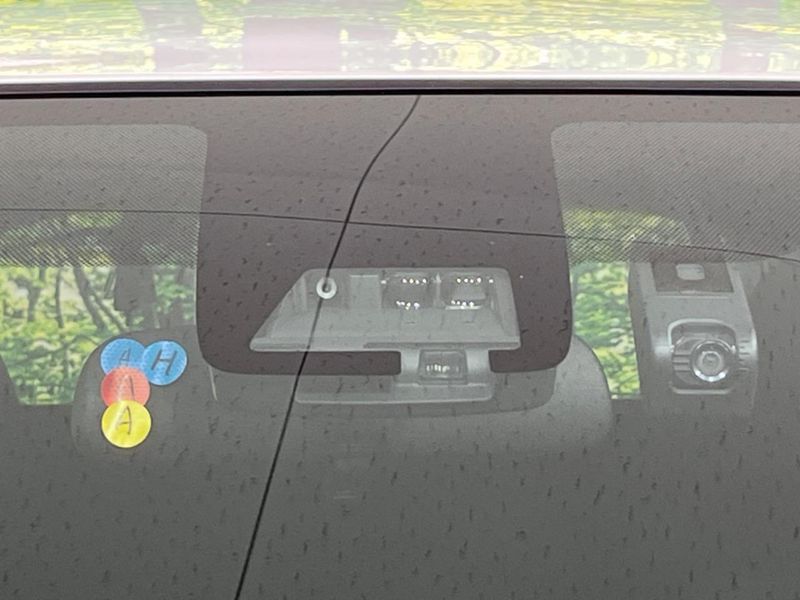 2019 Toyota Aqua DAA-NHP10 (UW-6a4c6f86619a9)[21]