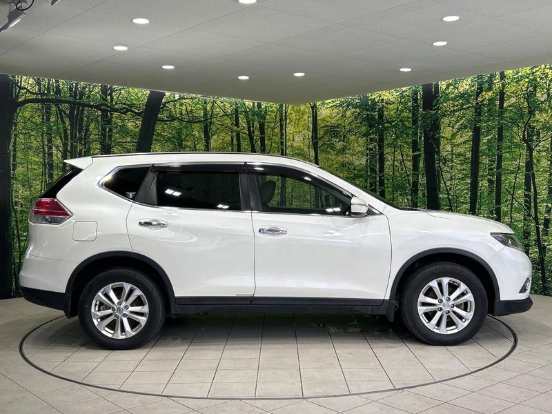 2015 Nissan X-Trail DBA-T32 (UW-6a4c6fecd88a7)[18]