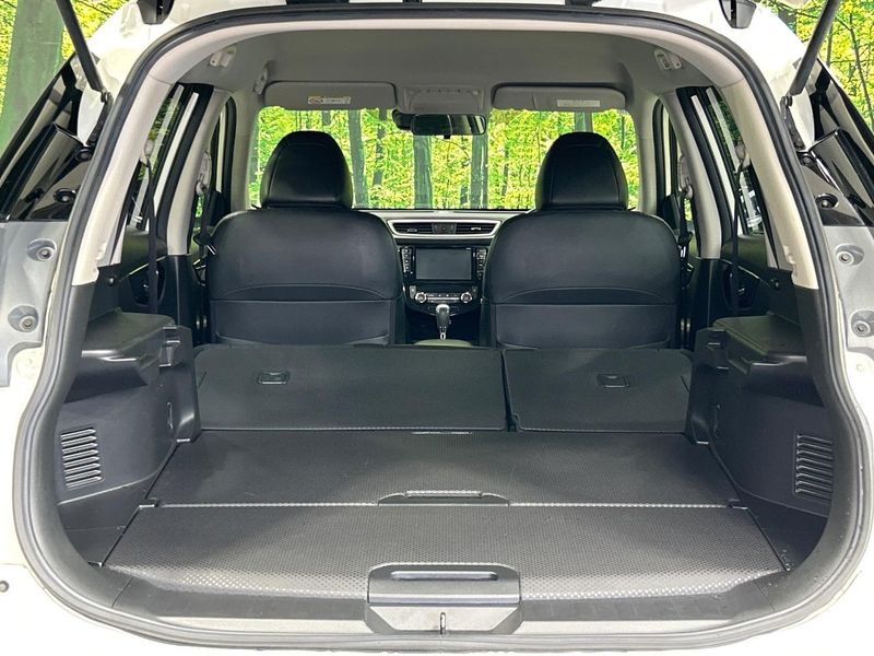 2015 Nissan X-Trail DBA-T32 (UW-6a4c6fecd88a7)[29]