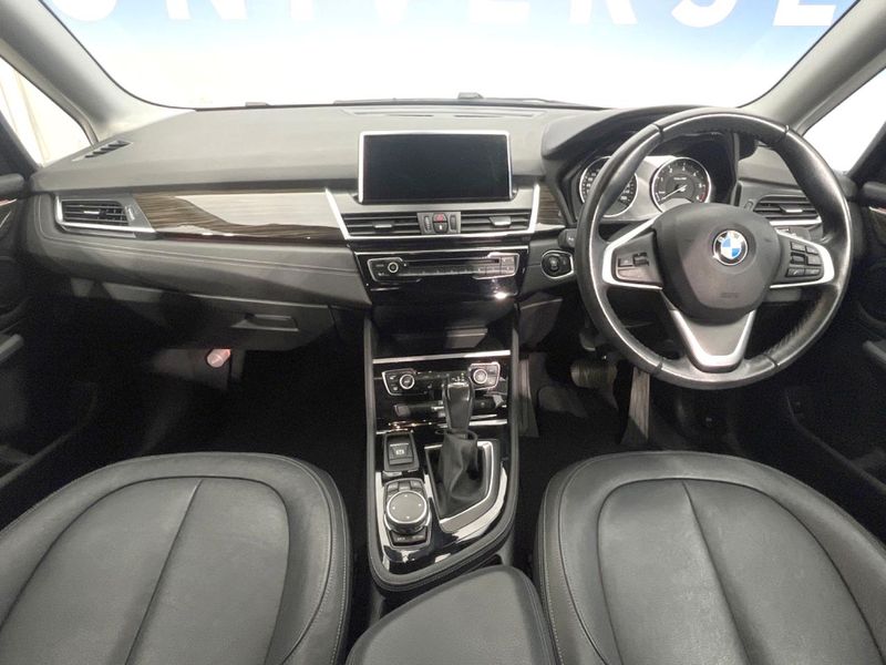 2015 BMW 2 Series LDA-2C20 (UW-6a4c7015aced6)[21]
