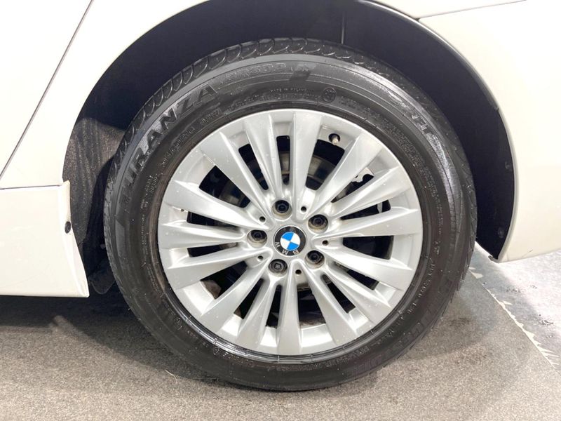 2015 BMW 2 Series LDA-2C20 (UW-6a4c7015aced6)[8]
