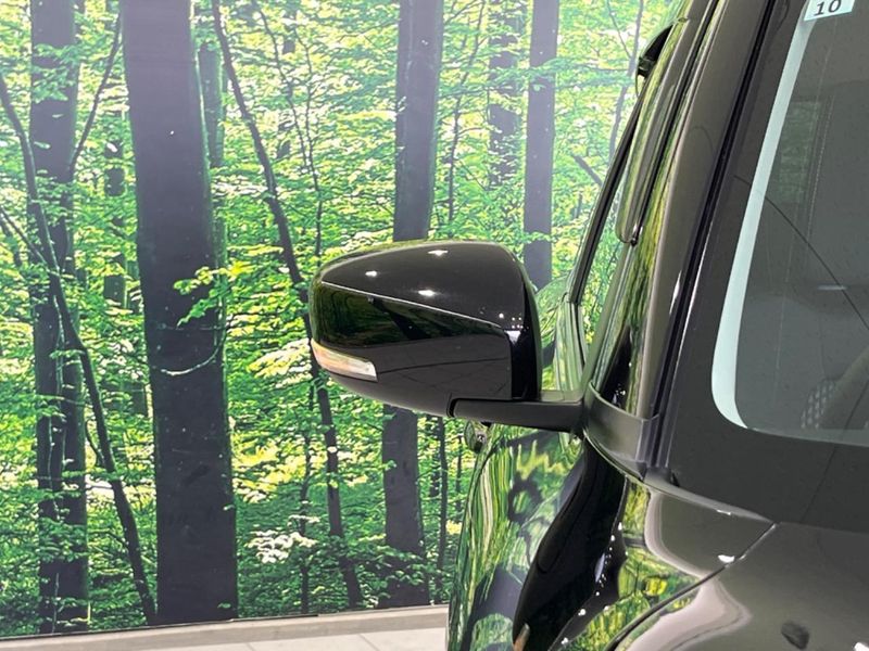 2017 Suzuki Swift DBA-ZC83S (UW-6a4c7036d0a90)[25]