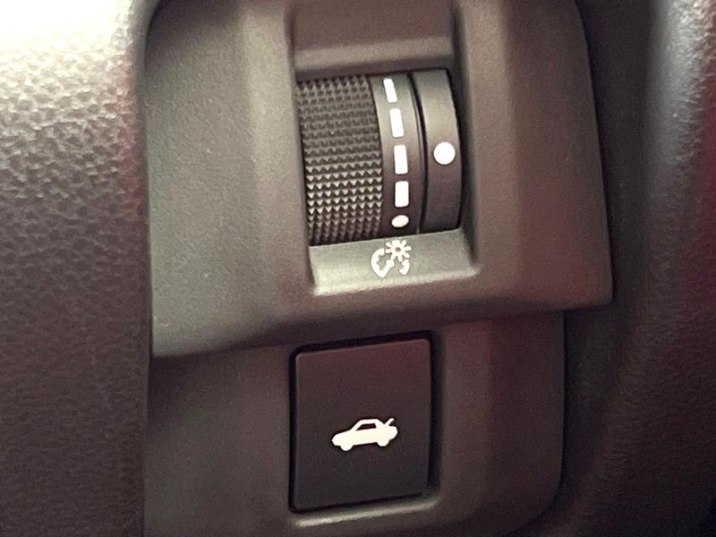 2022 Toyota GR86 3BA-ZN8 (UW-6a4c703de5713)[15]