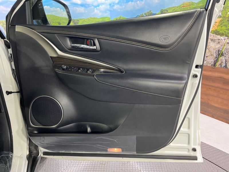 2016 Toyota Harrier DBA-ZSU60W (UW-6a4c7056f159c)[17]