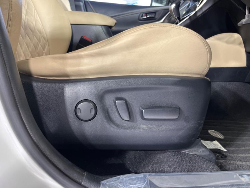 2016 Toyota Harrier DBA-ZSU60W (UW-6a4c7056f159c)[29]
