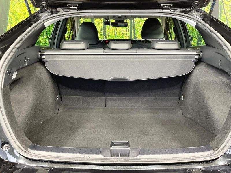 2022 Toyota Prius 6AA-ZVW51 (UW-6a4c7074b9552)[22]
