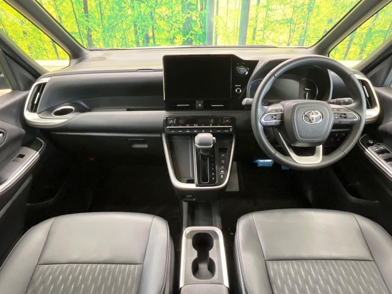 2024 Toyota Noah 6AA-ZWR90W (UW-6a4c7094eb2b0)[22]