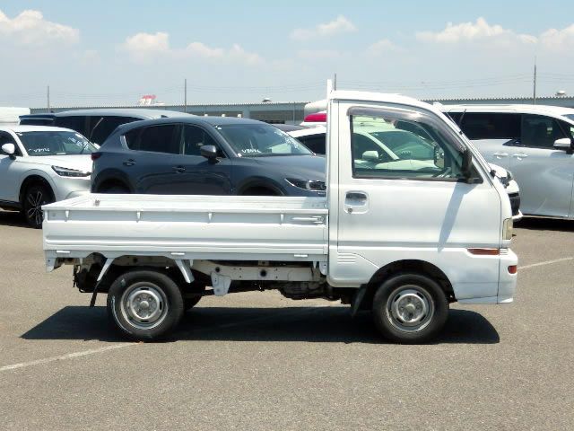1997 Mitsubishi Minicab Truck U41T (UW-6a4c9ecfb62a4)[2]