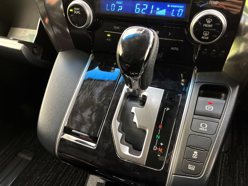 2018 Toyota Alphard DBA-AGH30W (UW-6a4dbe18c347a)[23]
