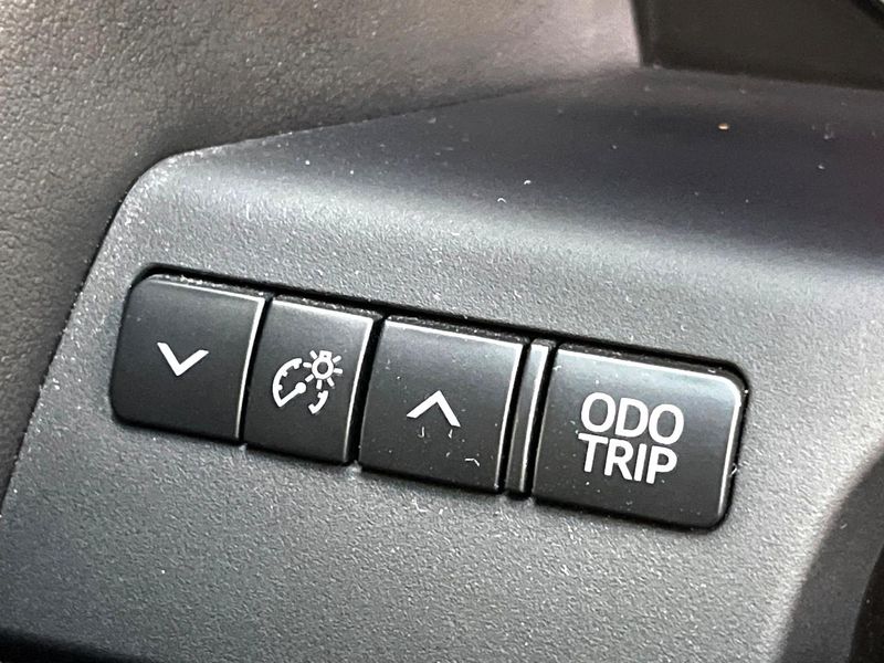 2018 Toyota Alphard DBA-AGH30W (UW-6a4dbe18c347a)[12]