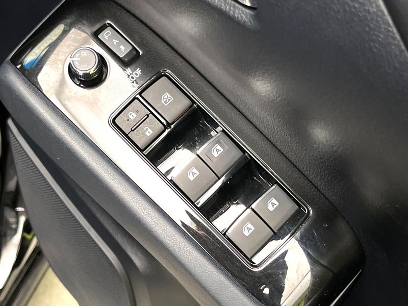 2018 Toyota Alphard DBA-AGH30W (UW-6a4dbe18c347a)[8]