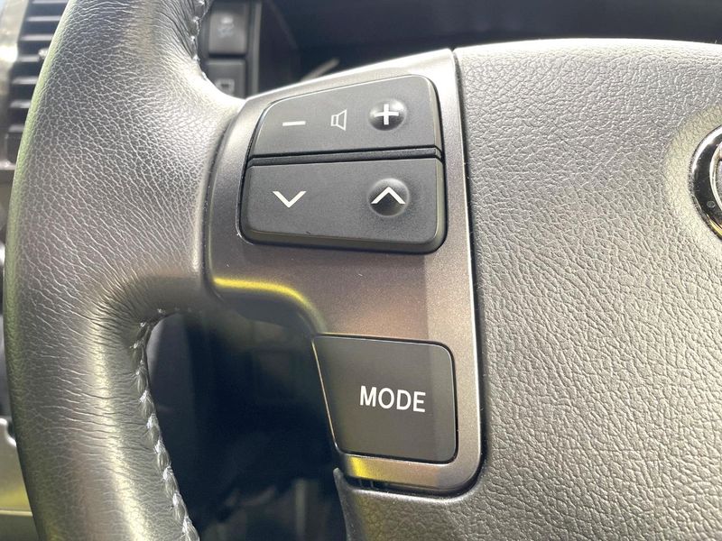 2022 Toyota Hiace Van 3DF-GDH211K (UW-6a4dbedf79daa)[23]