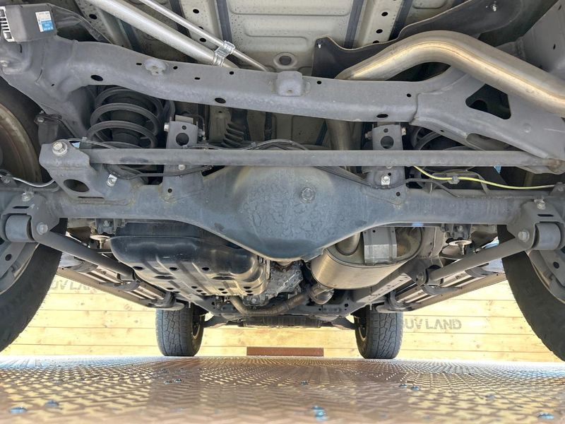 2013 Toyota FJ CRUISER CBA-GSJ15W (UW-6a4dbf0809776)[29]