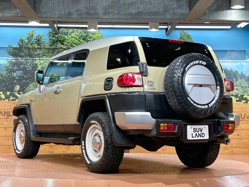 2013 Toyota FJ CRUISER CBA-GSJ15W (UW-6a4dbf0809776)[13]