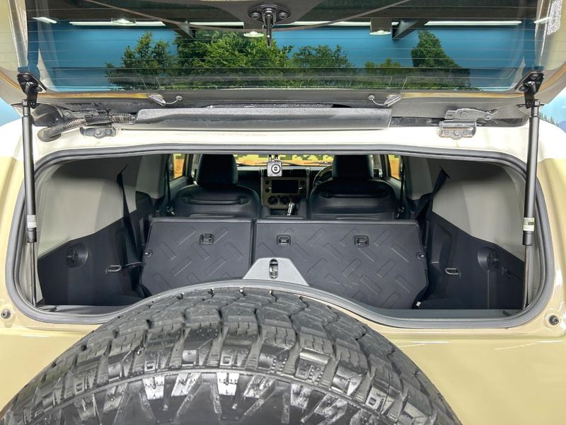 2013 Toyota FJ CRUISER CBA-GSJ15W (UW-6a4dbf0809776)[26]