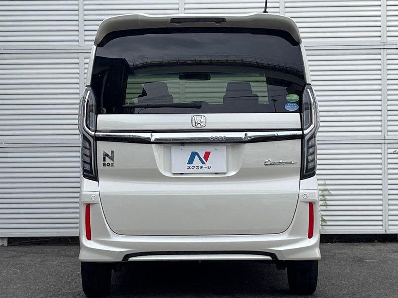 2017 Honda N-BOX CUSTOM DBA-JF3 (UW-6a4dbf5a56cab)[14]