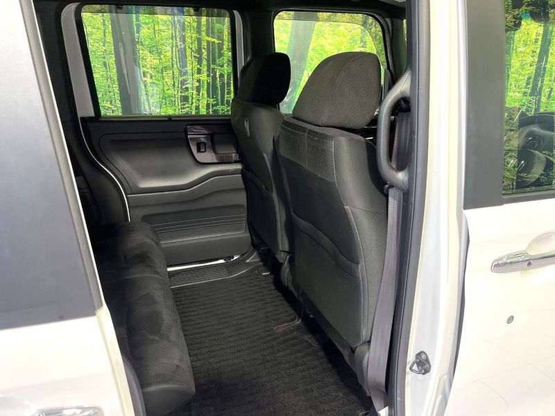 2018 Honda N-BOX CUSTOM DBA-JF3 (UW-6a4dbf5d2cefa)[29]