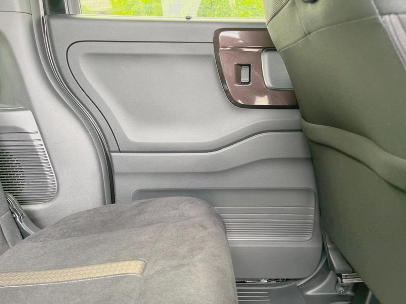 2019 Honda N-BOX CUSTOM 6BA-JF3 (UW-6a4dbf615a20e)[20]