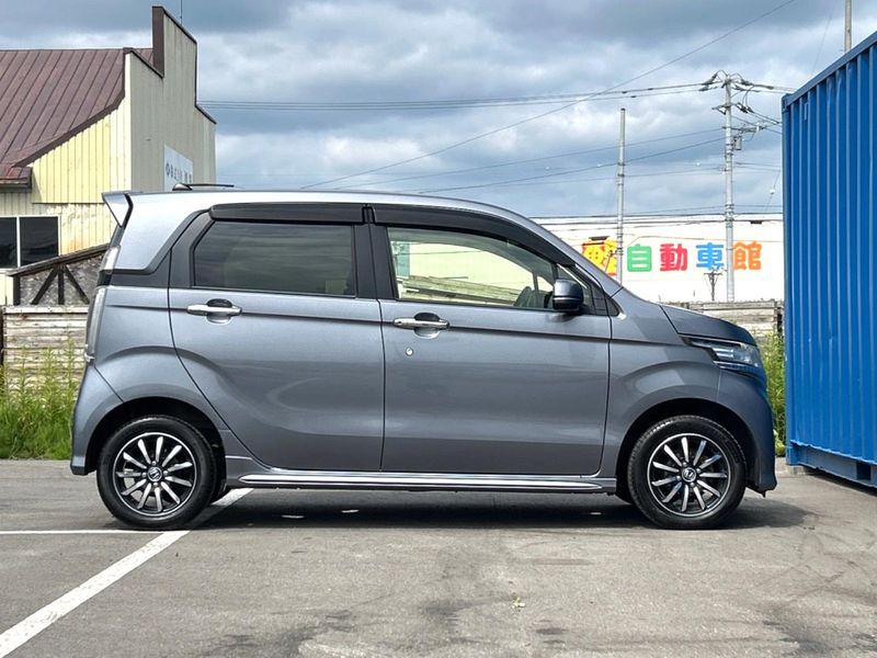 2016 Honda N-WGN Custom DBA-JH2 (UW-6a4dbf9ad732d)[20]