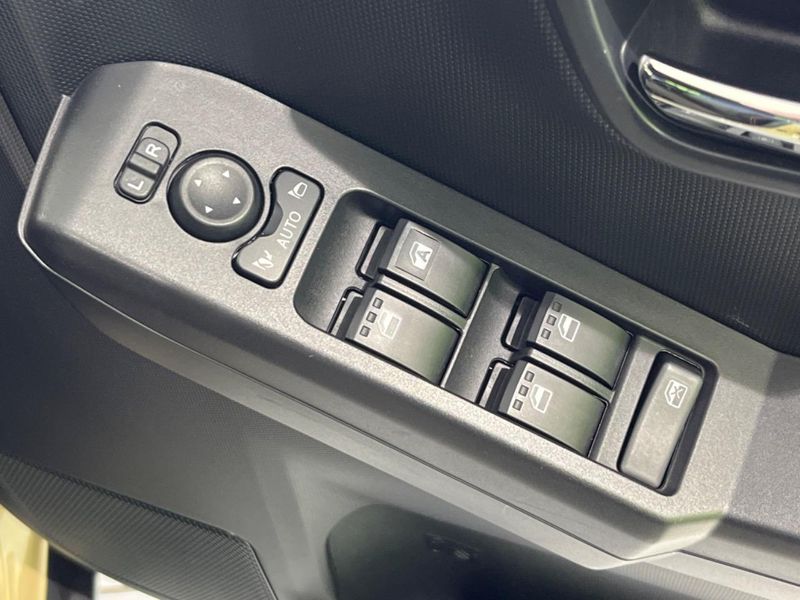2021 Daihatsu Taft 6BA-LA900S (UW-6a4dc0043de5a)[17]