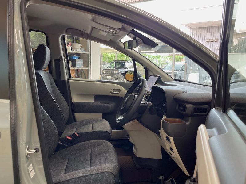 2023 Toyota Sienta 6AA-MXPL10G (UW-6a4dc0a46857b)[17]
