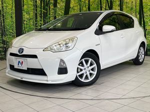 2013 Toyota Aqua DAA-NHP10