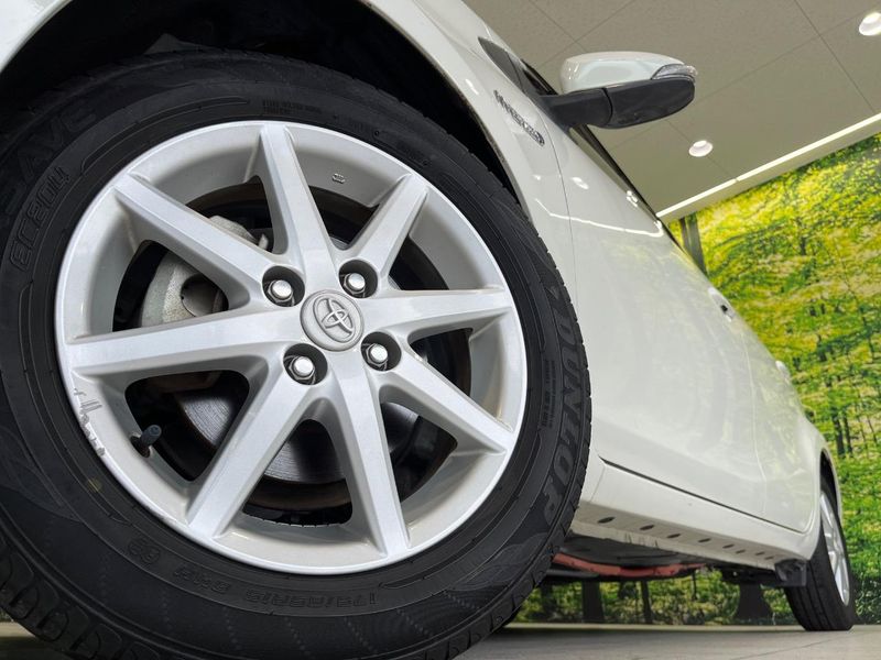 2013 Toyota Aqua DAA-NHP10 (UW-6a4dc0d1cb301)[11]