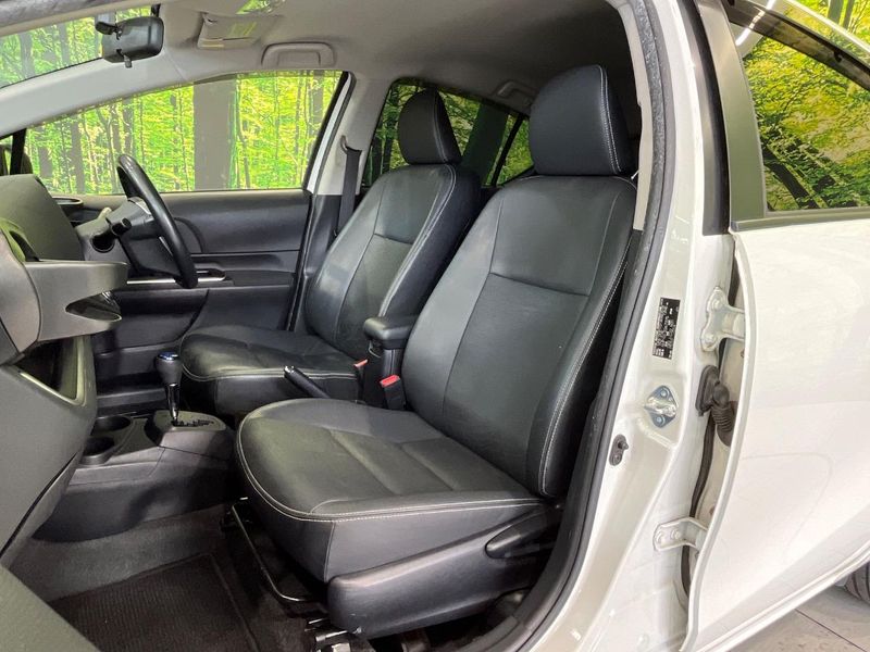 2013 Toyota Aqua DAA-NHP10 (UW-6a4dc0d1cb301)[13]