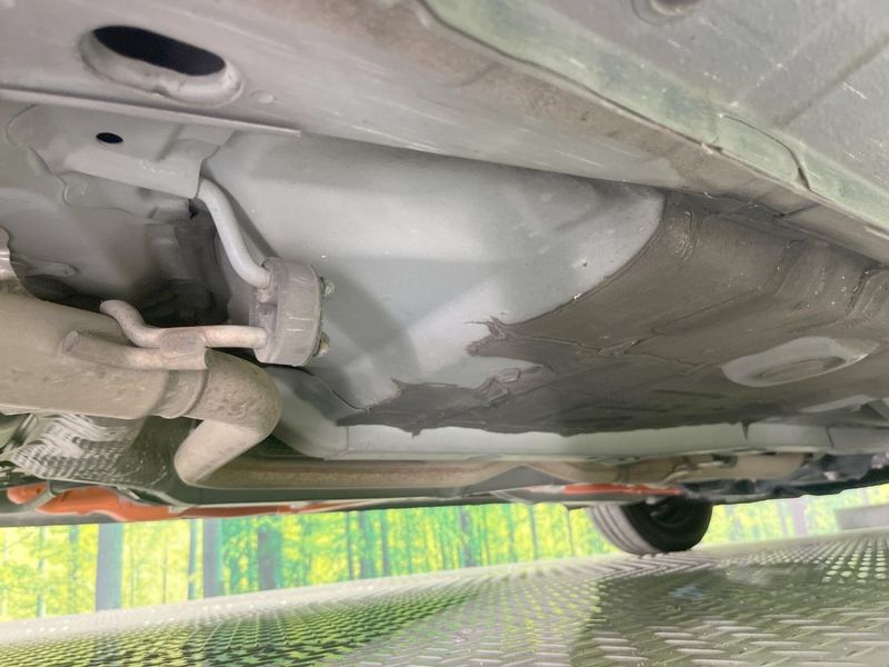 2018 Toyota Aqua DAA-NHP10 (UW-6a4dc0deb7b35)[26]