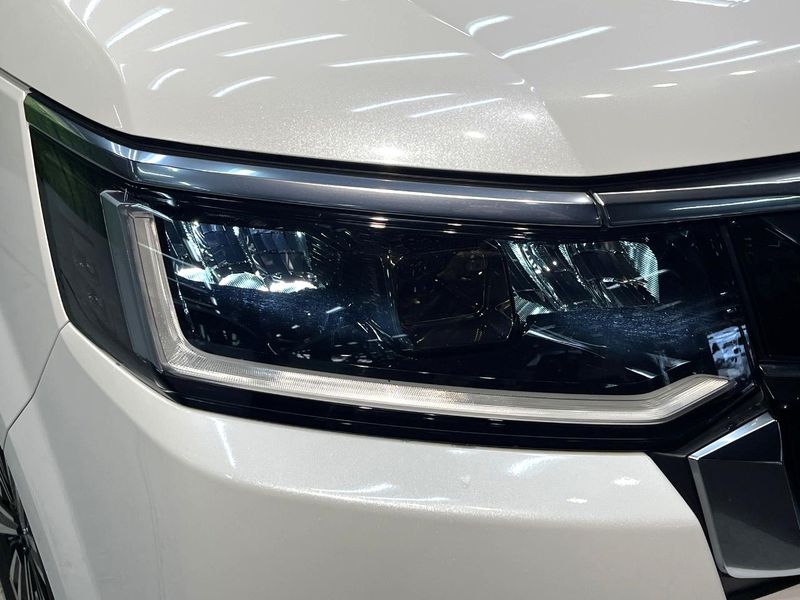 2023 Honda Step Wagon 6AA-RP8 (UW-6a4dc101cfa83)[19]