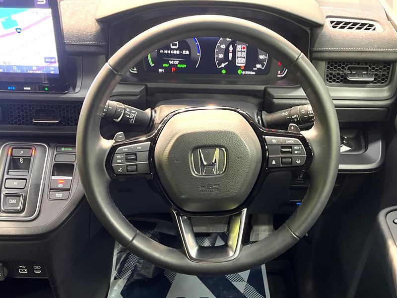 2023 Honda Step Wagon 6AA-RP8 (UW-6a4dc101cfa83)[27]