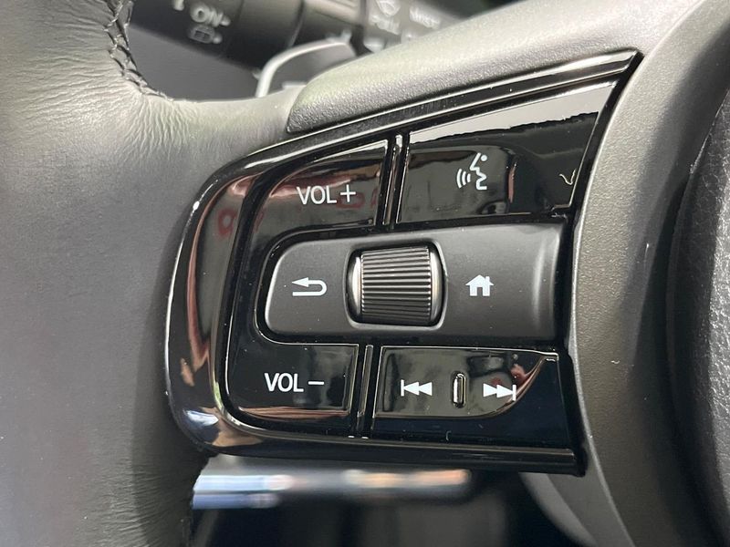 2023 Honda Vezel 6AA-RV5 (UW-6a4dc114a78d9)[13]