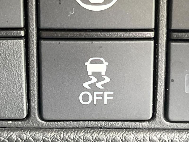 2023 Honda Vezel 6AA-RV5 (UW-6a4dc114a78d9)[10]