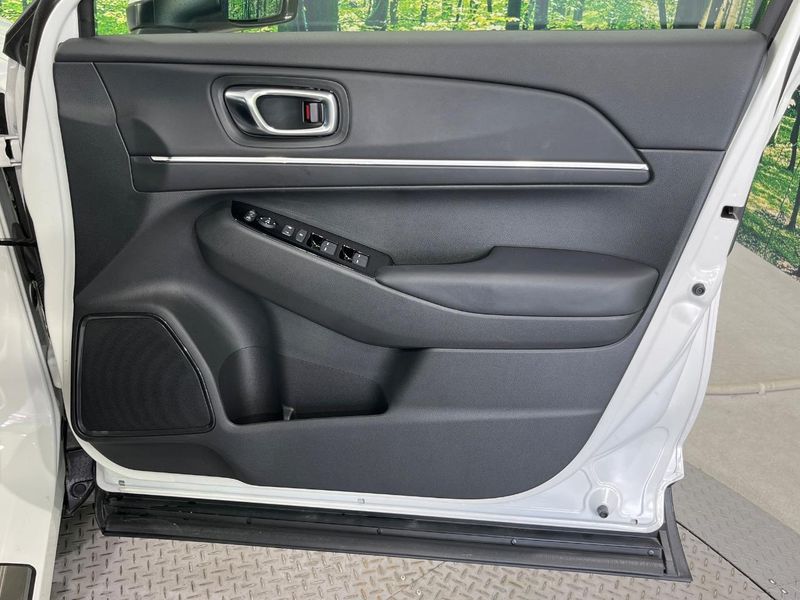 2023 Honda Vezel 6AA-RV5 (UW-6a4dc114a78d9)[5]