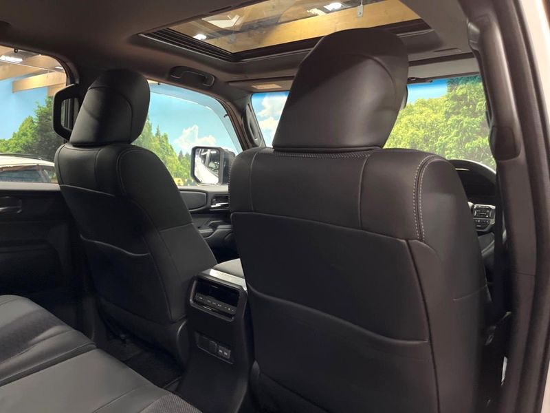 2024 Toyota Land Cruiser 250 3BA-TRJ250W (UW-6a4dc1442c62d)[26]