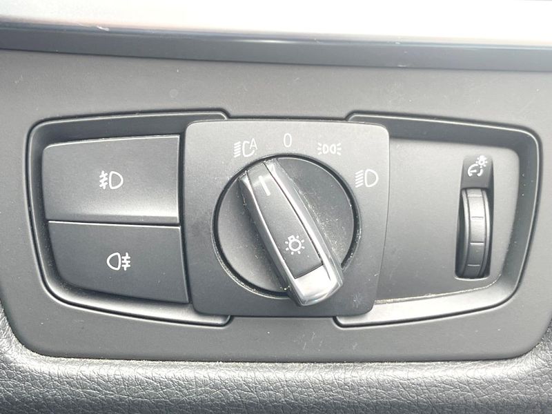 2014 BMW 3 Series LDA-3D20 (UW-6a4dc15e03056)[28]