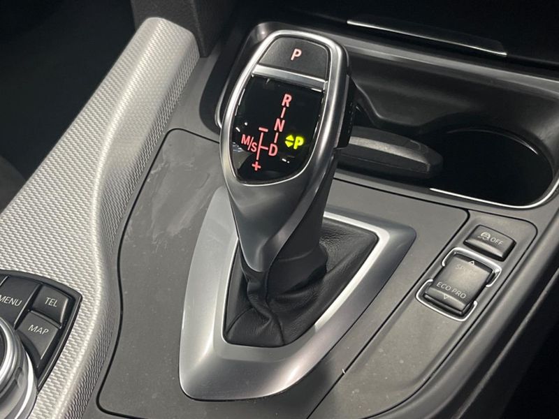 2014 BMW 3 Series LDA-3D20 (UW-6a4dc15e0fea7)[12]