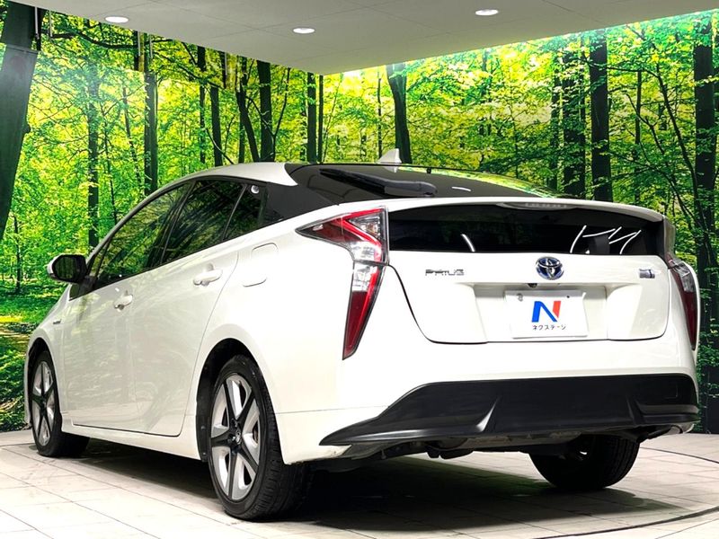 2017 Toyota Prius DAA-ZVW50 (UW-6a4dc1b55028e)[8]